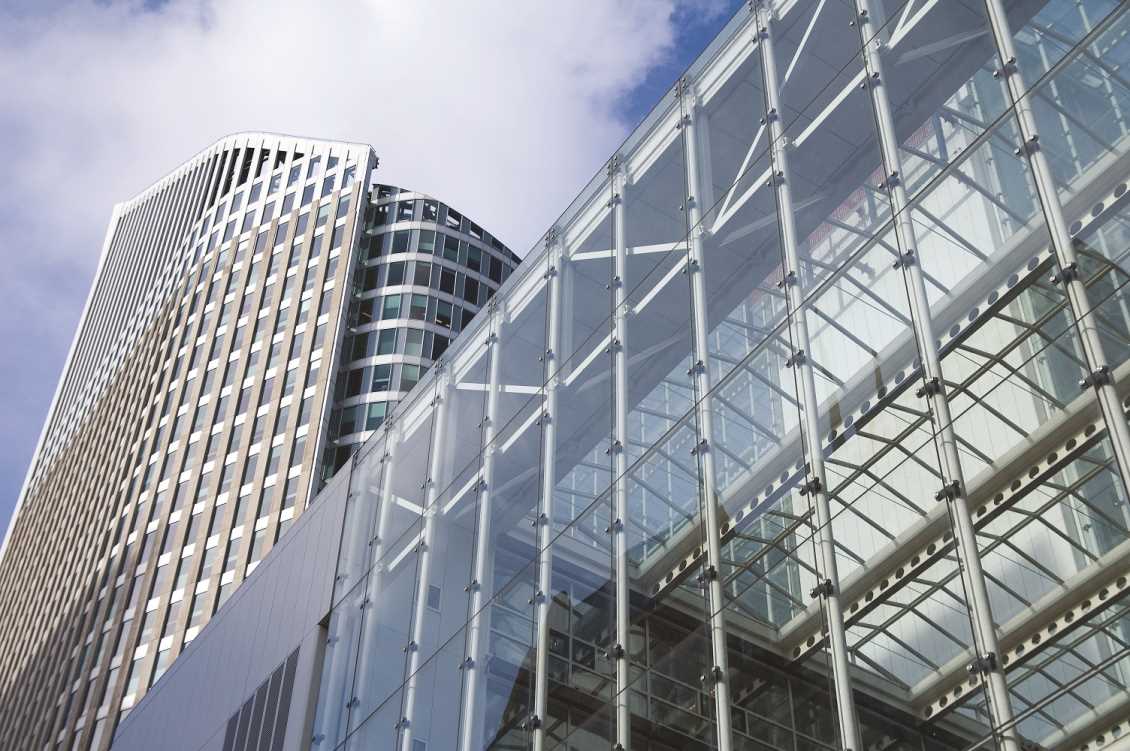 滁州建筑玻璃贴膜的好处及功能特点
