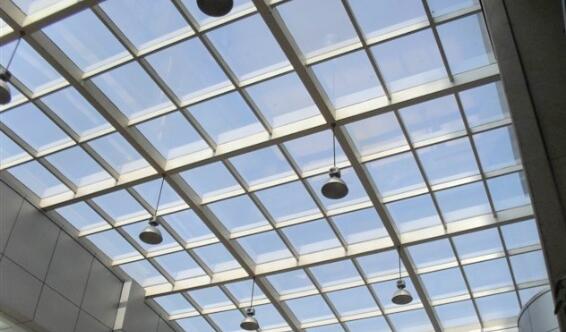 滁州建筑玻璃贴膜为什么要贴膜？